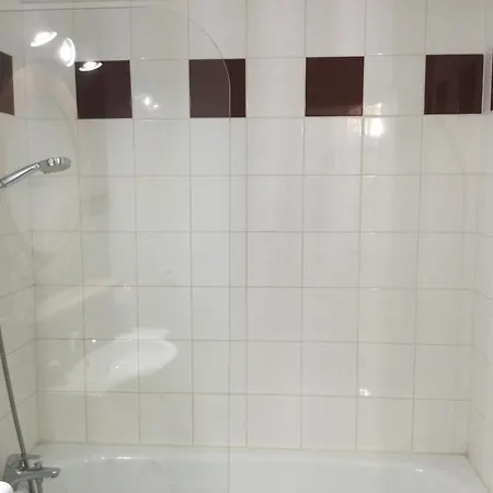 Studio Proche Ocean Dans Residence 3 Etoiles Avec Piscine Et Parking Prive מימיזן-פלאז'