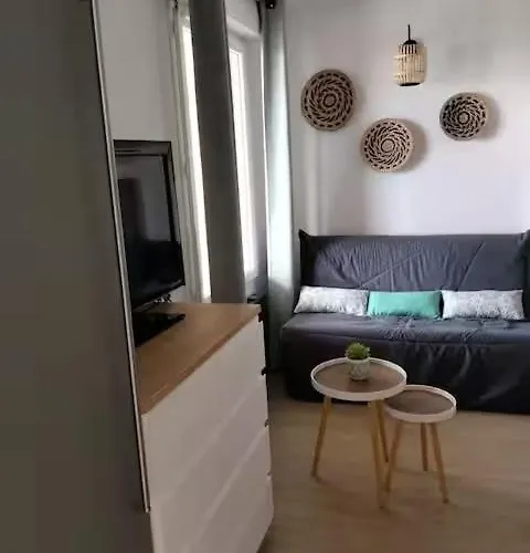 דירה Studio Proche Ocean Dans Residence 3 Etoiles Avec Piscine Et Parking Prive