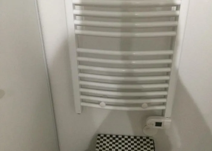Studio Proche Ocean Dans Residence 3 Etoiles Avec Piscine Et Parking Prive *